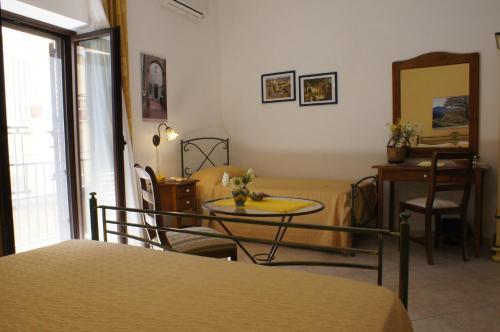 B&B Liol�