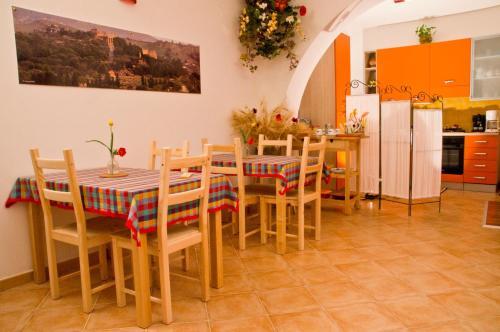 B&B Liol�