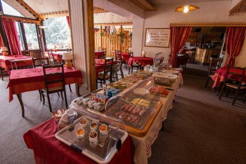 Hotel Adret