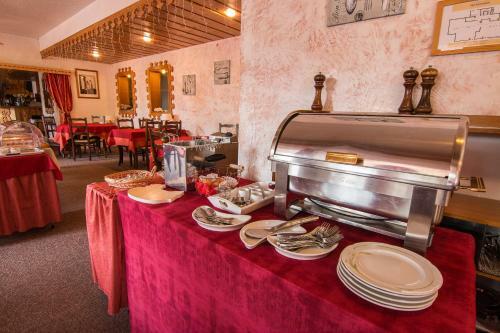 Hotel Adret