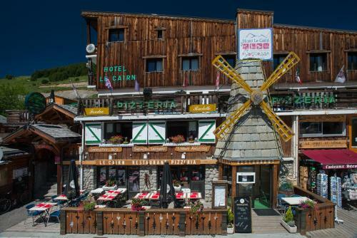 Hotel Le Cairn