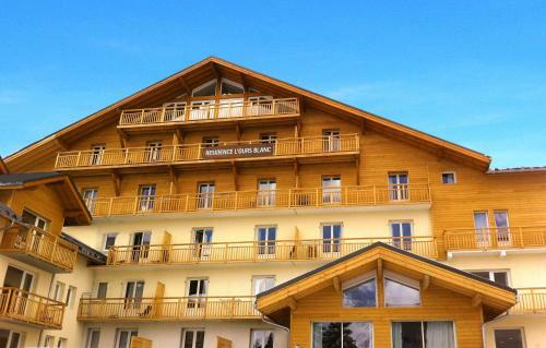 Apartamentos Ours Blanc