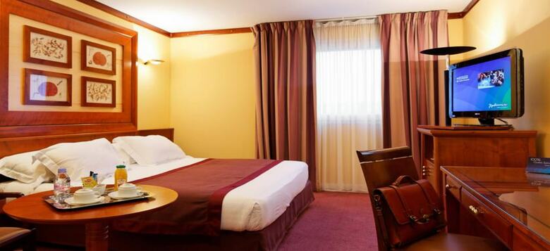 Hotel Radisson Blu Charles de Gaulle Airport
