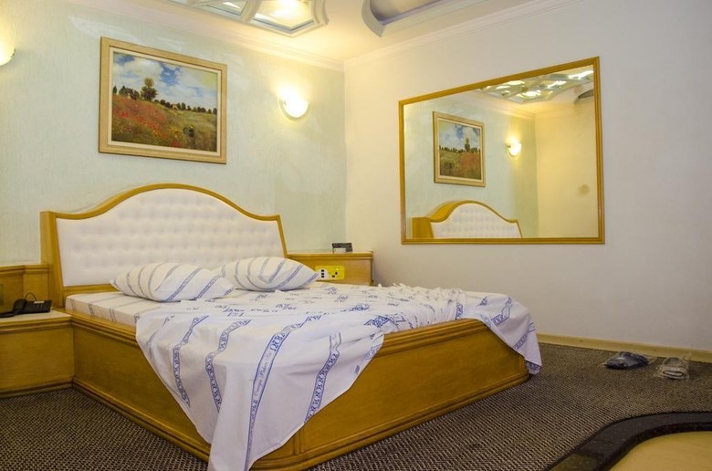 Hotel Omega Palace