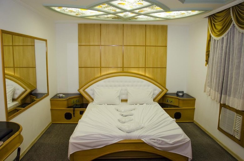 Hotel Omega Palace