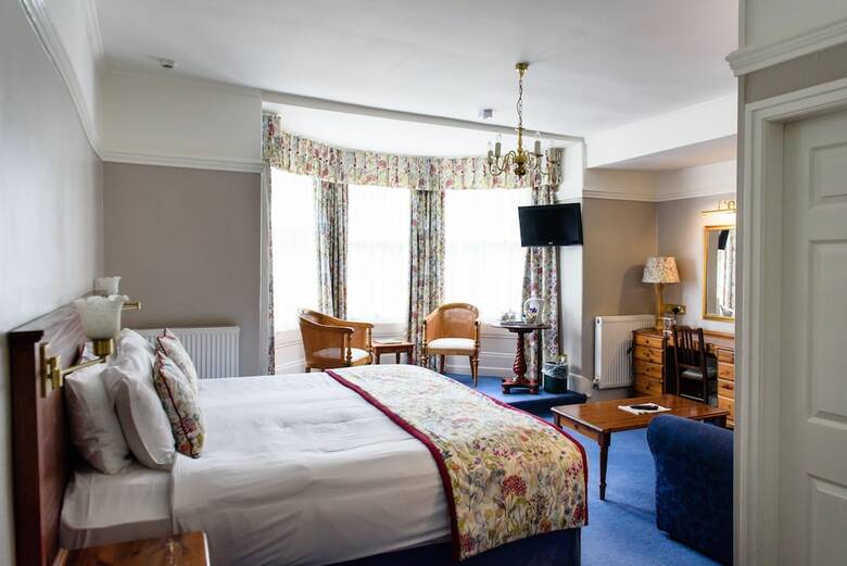 Old Hall Hotel