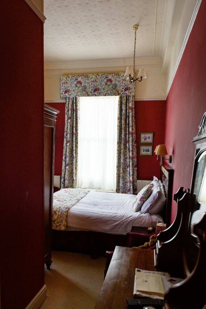 Old Hall Hotel