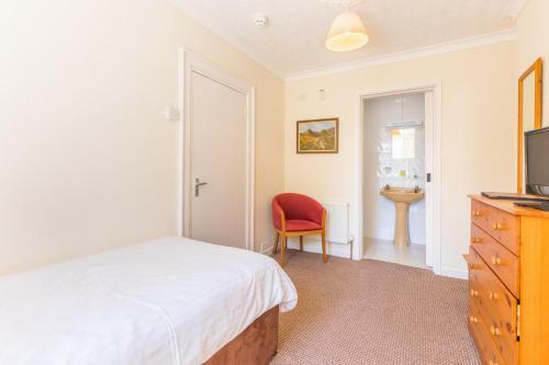 Hostal Marton Guest House