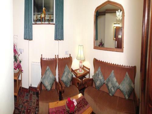 Garden Hotel