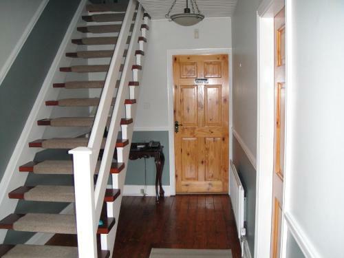 Hostal Otterstown House