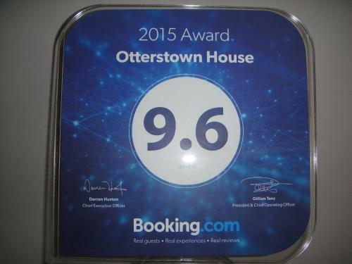Hostal Otterstown House