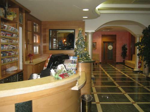 Hotel Villa D'evoli