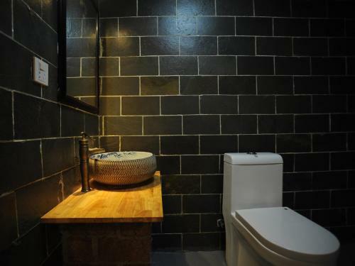 Shu Hostel