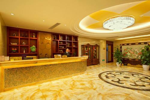 Hualian Hotel