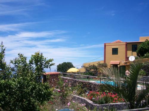 Villa Caya