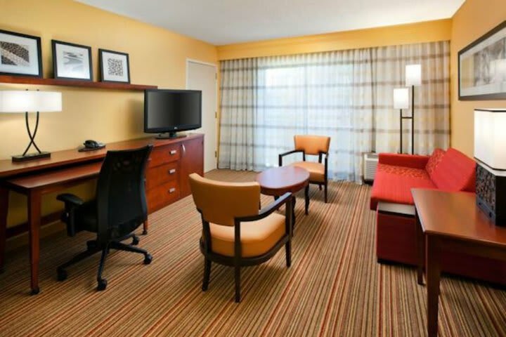 Hotel Courtyard By Marriott San Diego Sorrento Mesa