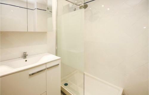 Apartment C/zeus, Puerta 3, Apt