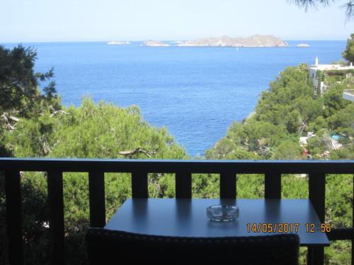 Hostal Cala Moli