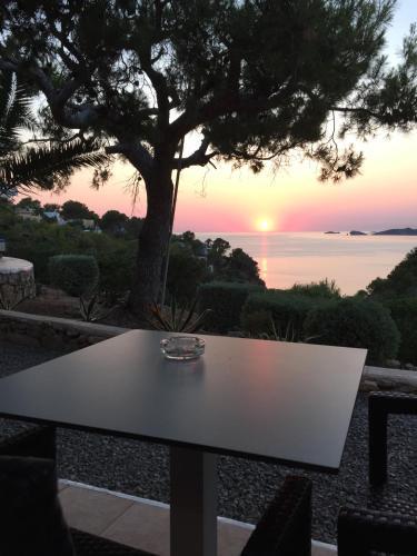 Hostal Cala Moli