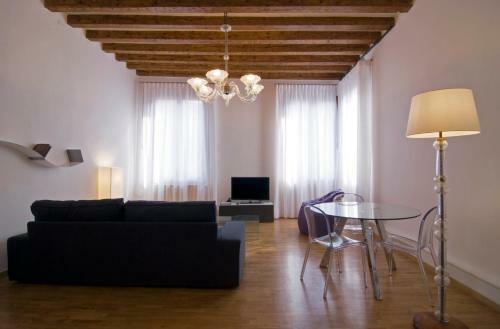 Sarai Apartments