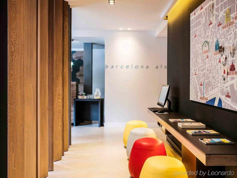Hotel Ibis Barcelona Centro (Sagrada Familia)