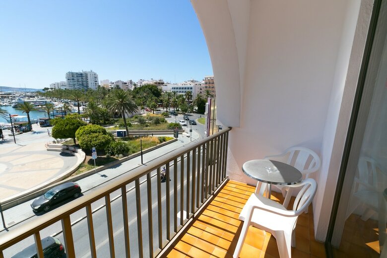 The White Apartments By Ibiza Feeling - Adults Only