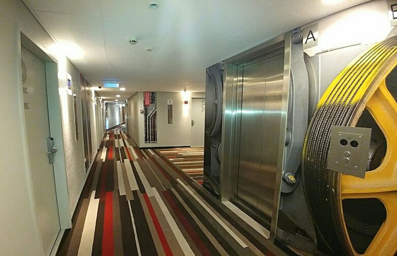 Hotel Ibis Heroes Square