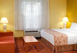 Hotel Towneplace Suites By Marriott Chicago Lombard