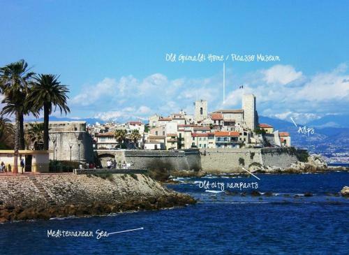 2 Bedroom Modern Apartment In Antibes With Sea View