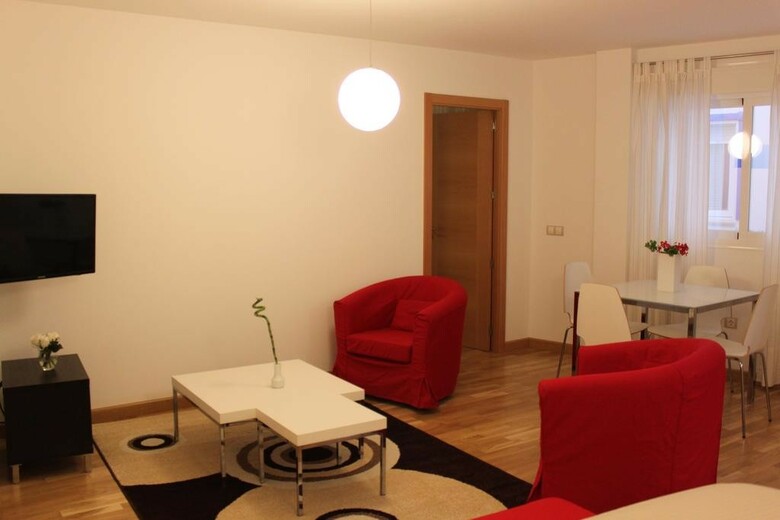 Apartamentos Debambu