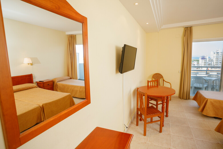 Hotel Tres Anclas