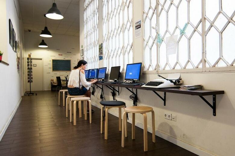 360 Hostel Barcelona Arts&culture