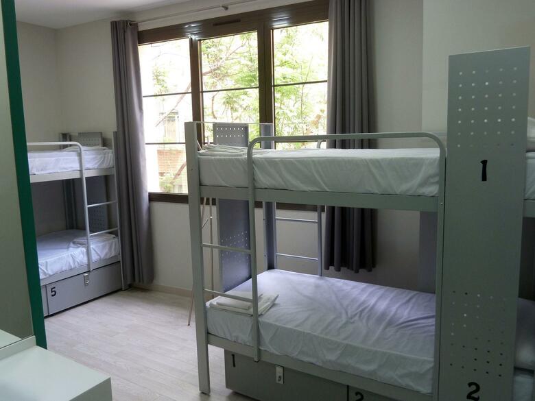 Albergue Bcnsporthostels