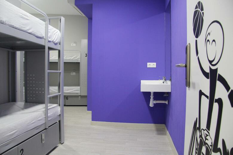 Albergue Bcnsporthostels