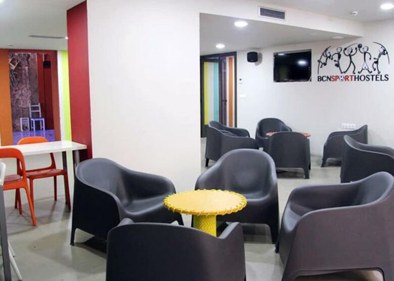 Albergue Bcnsporthostels
