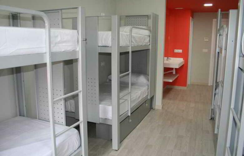 Albergue Bcnsporthostels