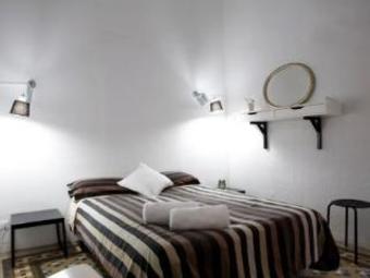 Hostal C40rooms