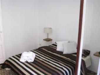 Hostal C40rooms