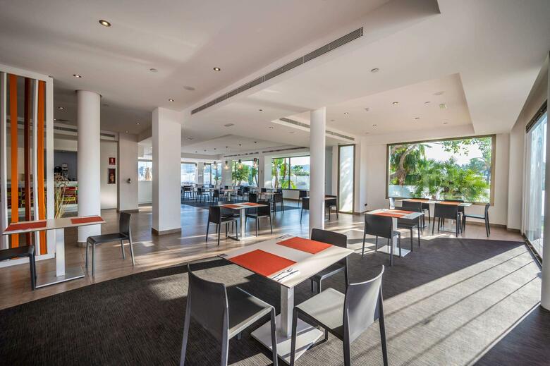Hotel THB Ocean Beach