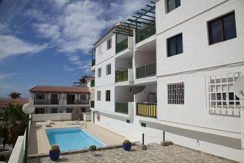 Apartamentos La Galea
