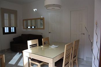 Apartamentos At Palacio De Luja