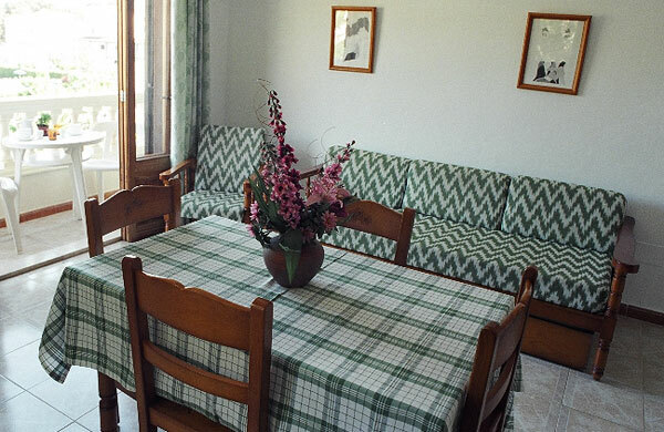 Apartamentos La Cabanya