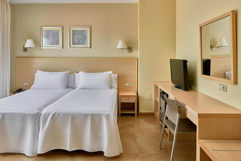 Hotel Alegria Cabo De Gata