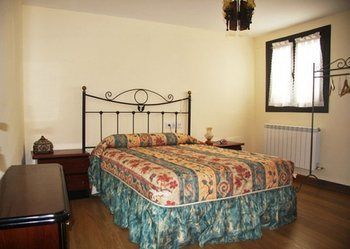 Agroturismo Lur Mendi Casa Rural