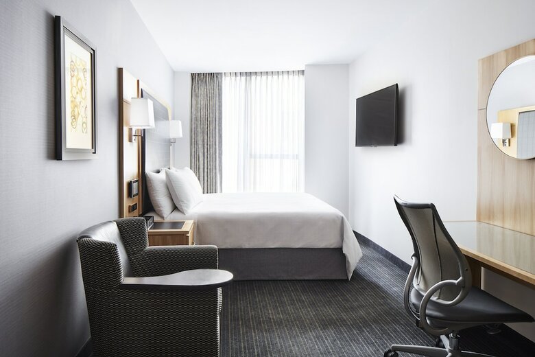World Center Hotel