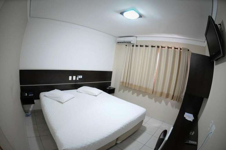 Hotel Cristal Palace Inn