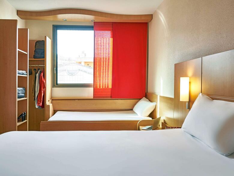 Hotel Ibis Barcelona Centro Sagrada Familia