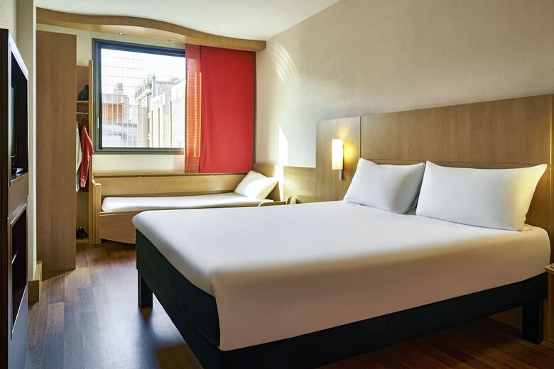Hotel Ibis Barcelona Centro Sagrada Familia