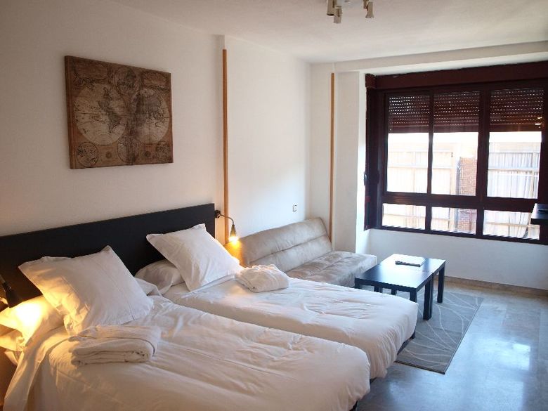 Stylish City Aparthotel