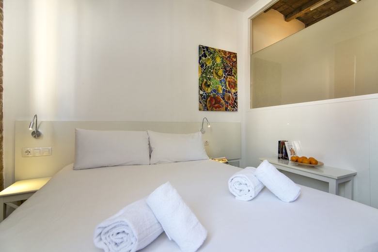 Apartamento Happy People Sagrada Familia Gaud�